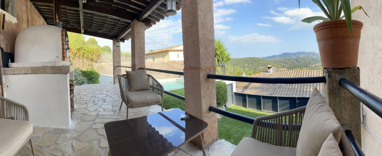 Charmant Rez De Villa En Provence Le Tignet Exterior photo